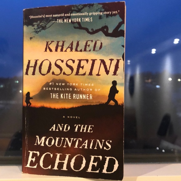 Books - Picture 2 of 3